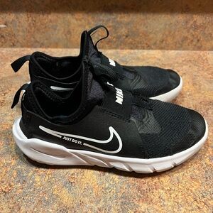 Nike Flex Runner 2 - Size 2Y -